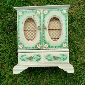 FLASH SALE Vntage deluxe shabby chic jewelry box w windows and turquoise velvet